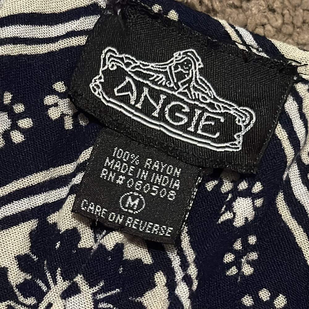 Angie brand-Pop Over Dress-Sz M-Rayon-NavyWhite/Floral-Boho Chic-Deep V Neck - Picture 8 of 11